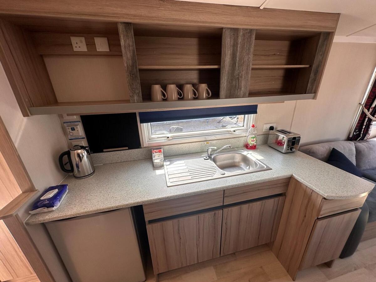 3-Bedroom Swift Caravan - Uddingston, גלאזגו מראה חיצוני תמונה